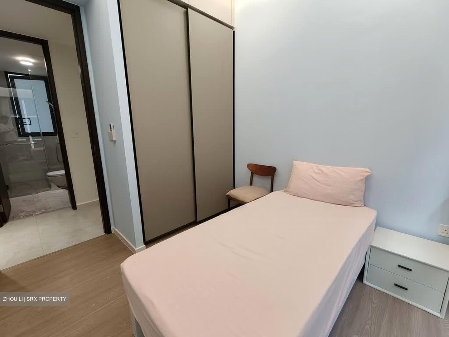 Tenet (D18), Condominium #581968371